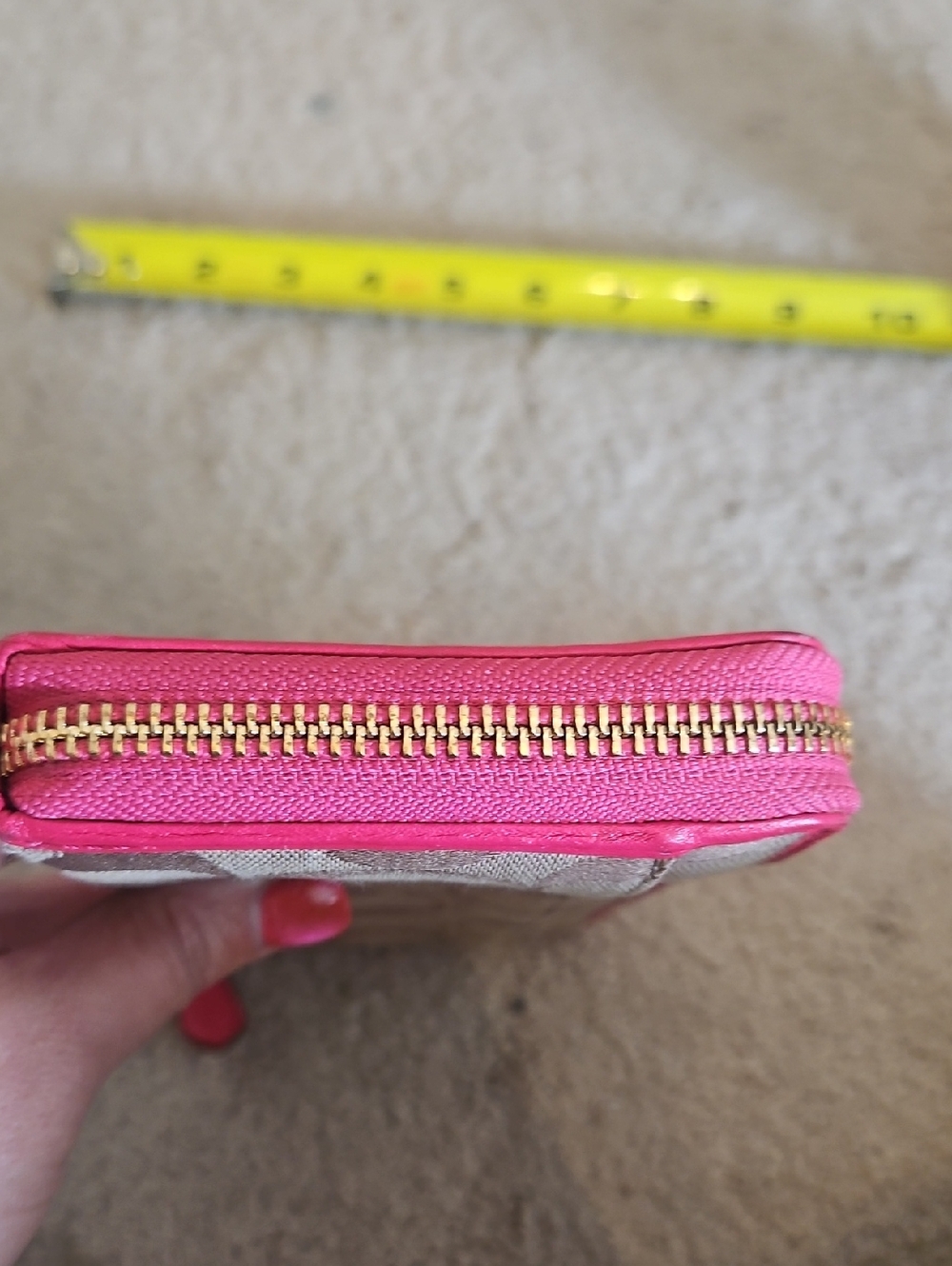 EUC Coach Signature Continental Wallet in Khaki/Brown with Pink Trim - Picture 14 of 16
